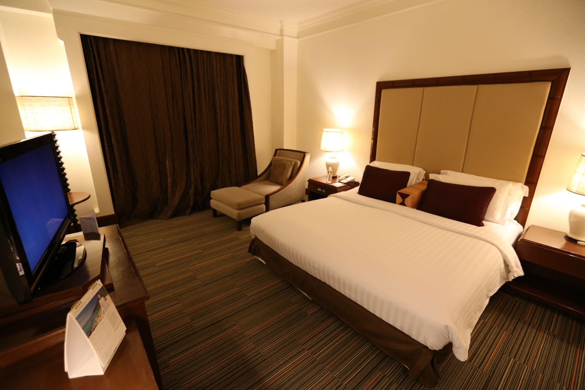 The Imperial Hotel & Convention Centre Korat Nakhonratchasima Exterior foto
