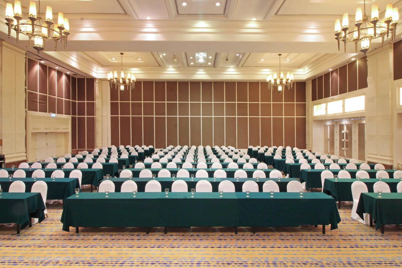 The Imperial Hotel & Convention Centre Korat Nakhonratchasima Exterior foto